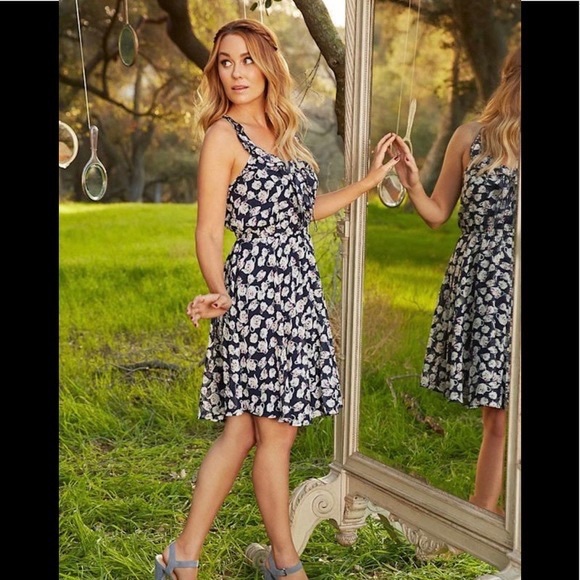 Lauren Conrad x Disney dress tea party Alice pattern - Picture 9 of 9